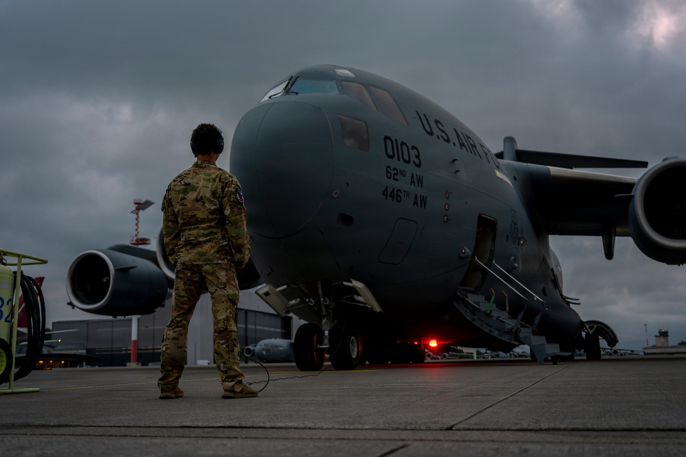 C-17 Globemaster III performs cargo operations in the U.S. Central Command area of responsibility