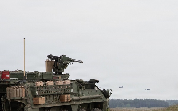 U.S. Soldiers from 1st Squadron, 2d Cavalry Regiment, conduct blank fire training in Poland
