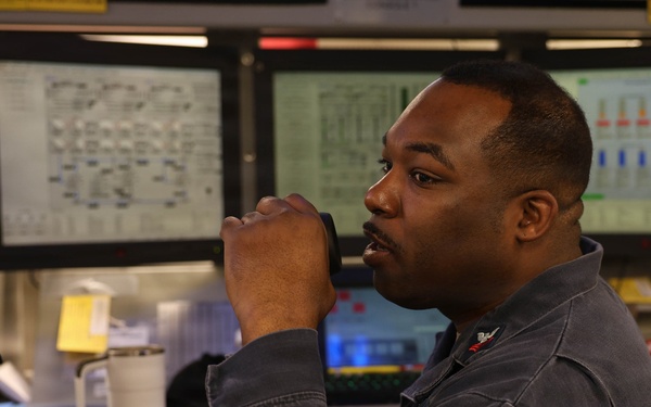 USS Thomas Hudner (DDG 116) Conducts Engineering Drill