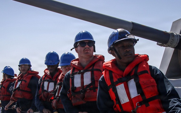 Frank E. Petersen Jr. Conducts Replenishment-at-Sea