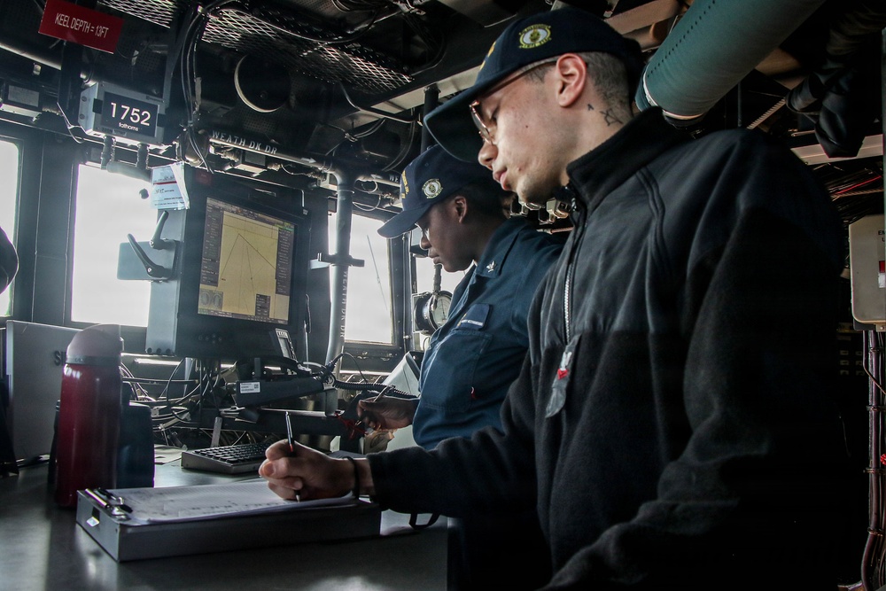 Frank E. Petersen Jr. Conducts Replenishment-at-Sea