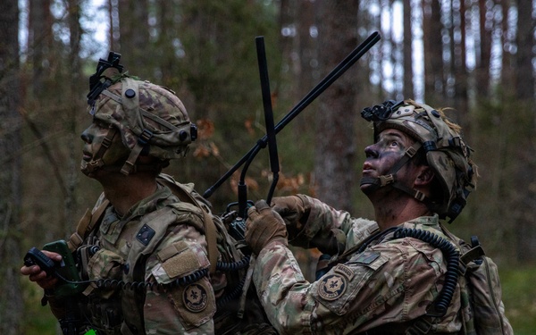 2nd Cavalry Regiment, U.K. Parachute Regiment conduct training operations during Project Flytrap