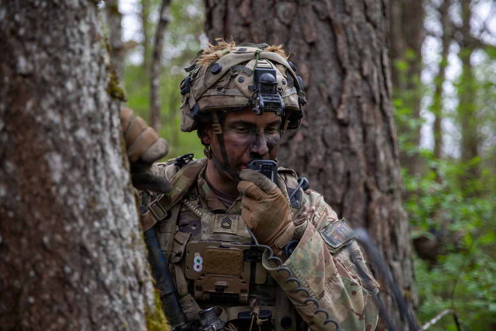 2nd Cavalry Regiment, U.K. Parachute Regiment conduct training operations during Project Flytrap