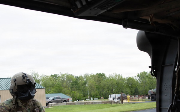 101st Aviation Regiment Conducts MEDEVAC Training