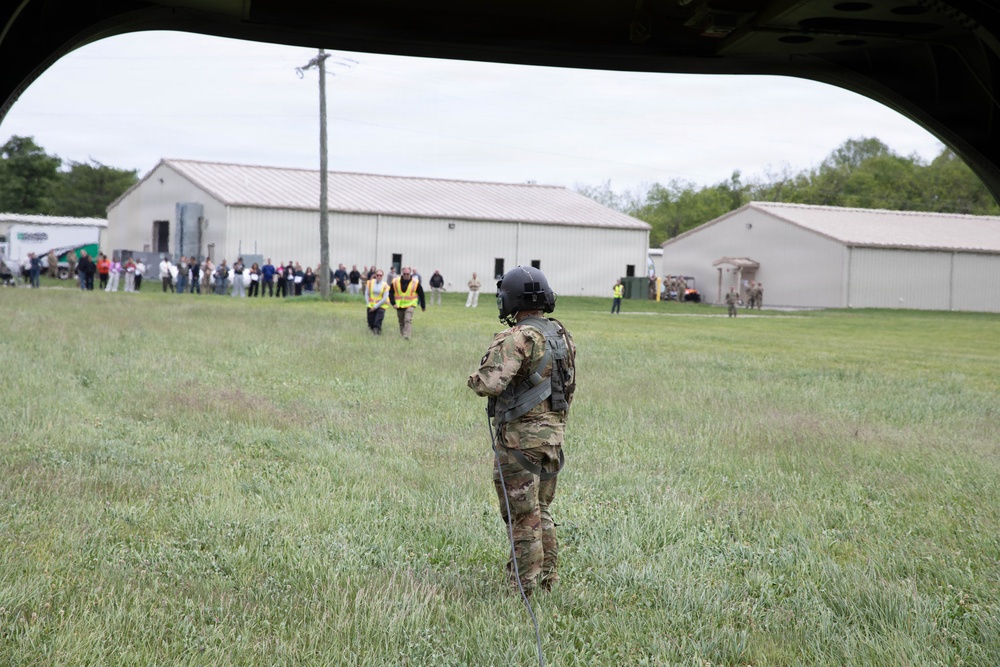 101st Aviation Regiment Conducts MEDEVAC Training