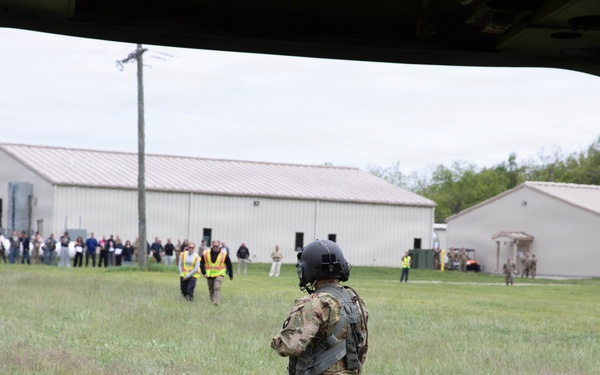 101st Aviation Regiment Conducts MEDEVAC Training