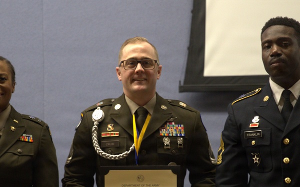 U.S. Army Sgt. 1st Class Matthew R. Crum receives Department of the Army Certificate of Training