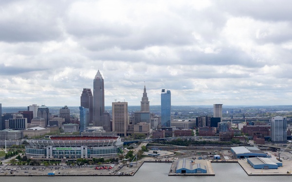 USS Cleveland (LCS 31) Arrives in Cleveland, Ohio