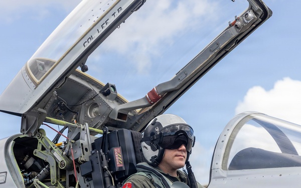 VMFT-402 Conducts Inaugural Flight at MCAS Beaufort