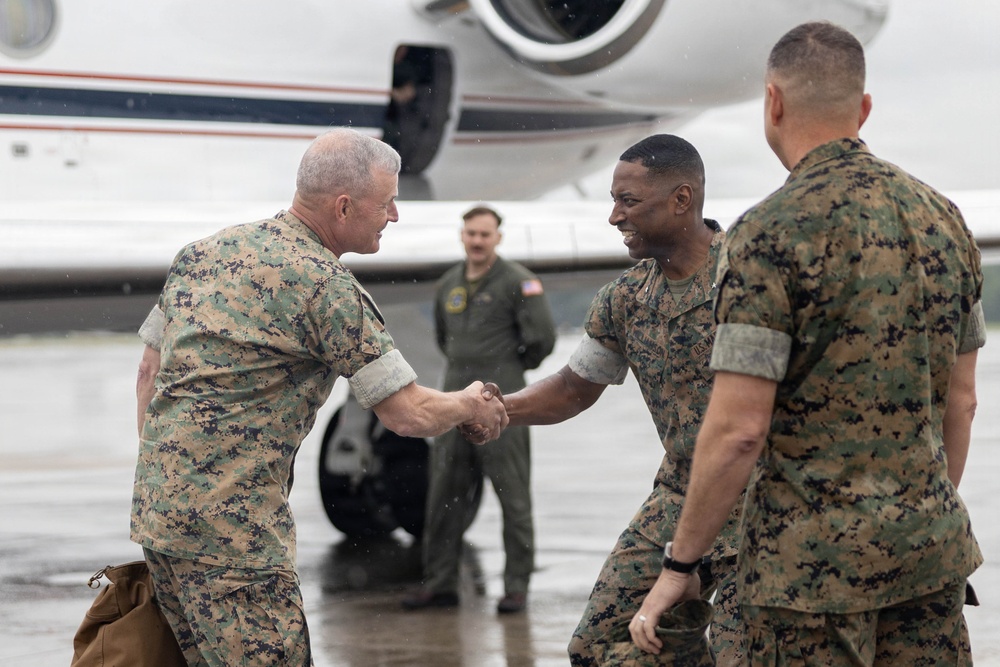 38th Assistant Commadant of the Marine Corps lands at MCAS Beaufort