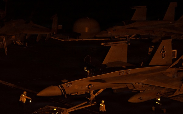 Nighttime Aircraft Operations aboard USS George H.W. Bush (CVN 77)