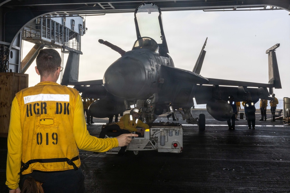 Aircraft Maintenance aboard USS George H.W. Bush (CVN 77)