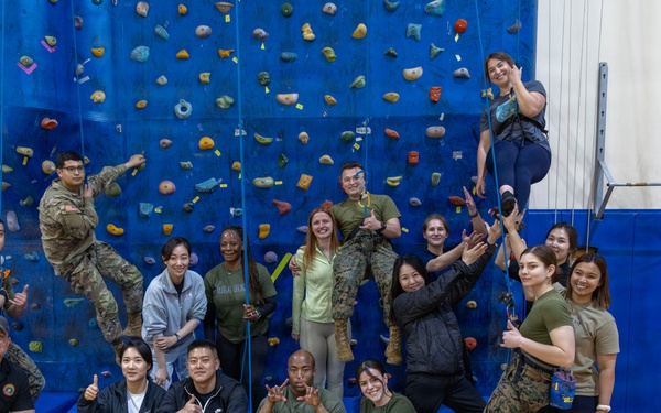 MARFORK, ROK Marine Corps spouses participate in Jane and John Wayne Day