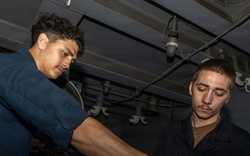 General Maintenance aboard USS George H.W. Bush (CVN 77)