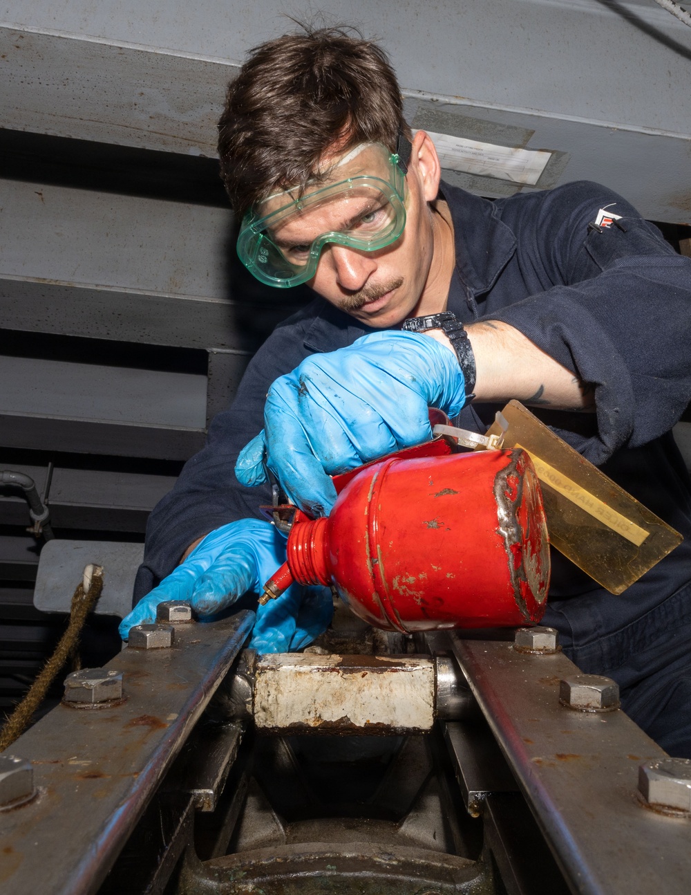 General Maintenance aboard USS George H.W. Bush (CVN 77)