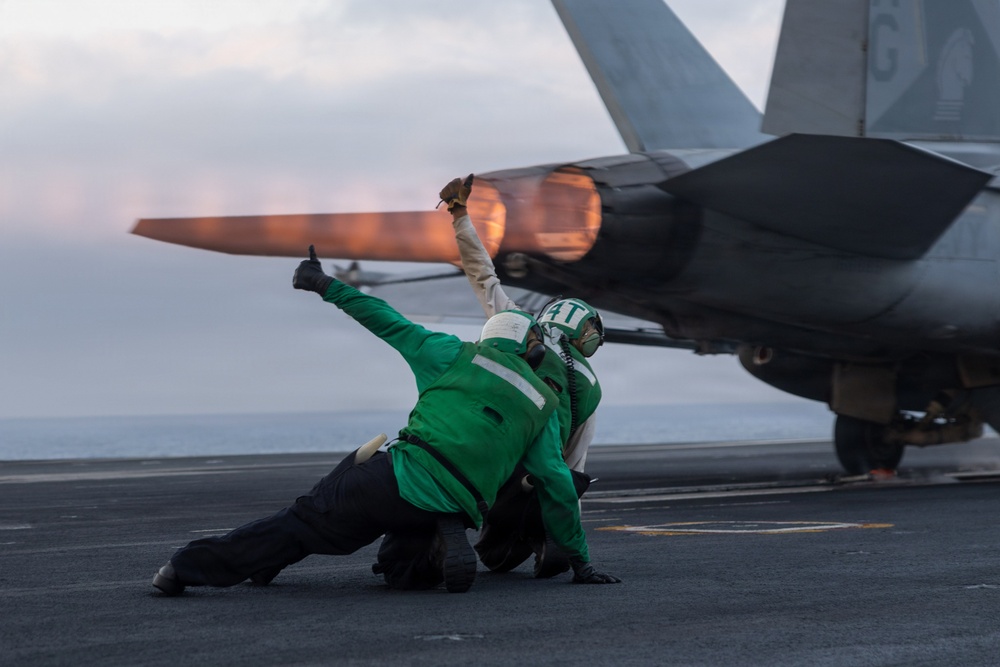 Flight Operations aboard USS George H.W. Bush (CVN 77)