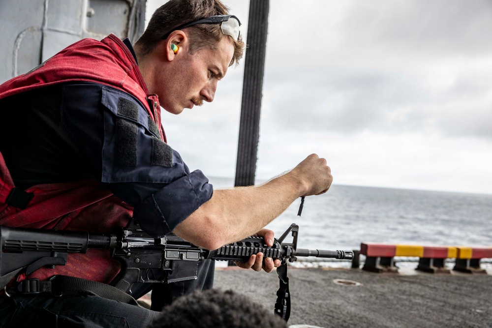 USS Iwo Jima Conducts a Live Fire Exercise