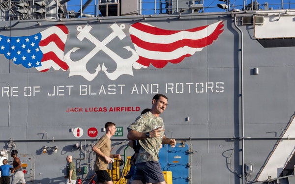 USS Iwo Jima 5k Run