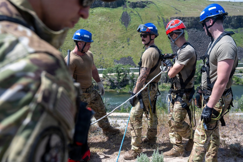 Gowen Fire Rope Rescue Training