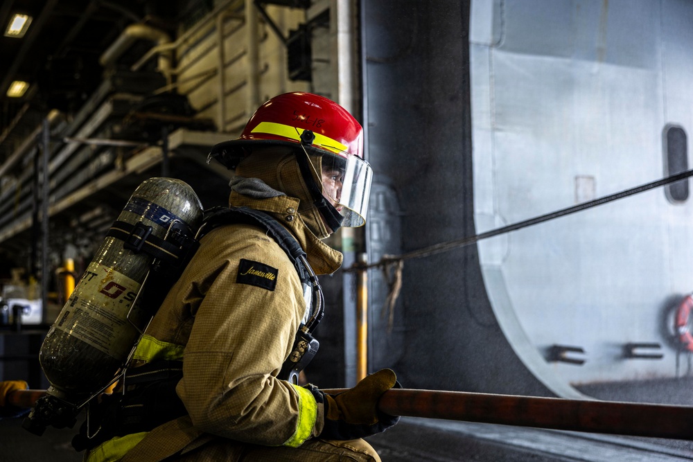 USS Iwo Jima Conducts Damage Control Training