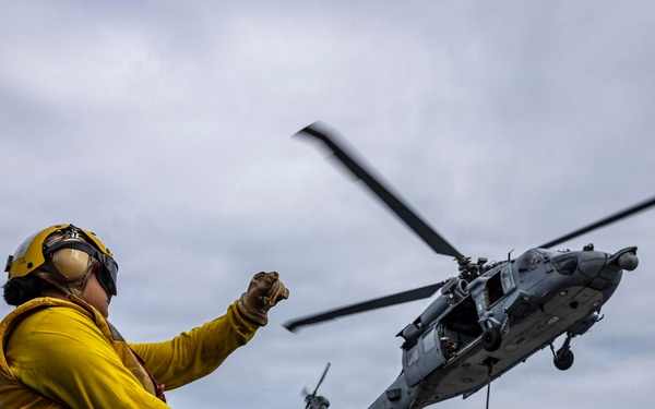 USS Iwo Jima Conducts a Replenishment-at-Sea