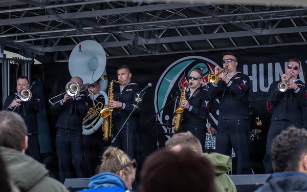 Navy Band Northwest performs the Juneau Maritime Festival