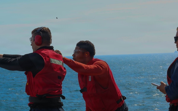 Kearsarge Sailors Participate in Gun Shoot