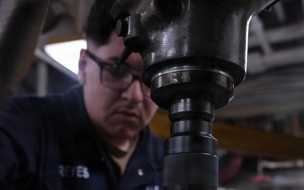 MR's Repair Machinery Aboard Kearsarge