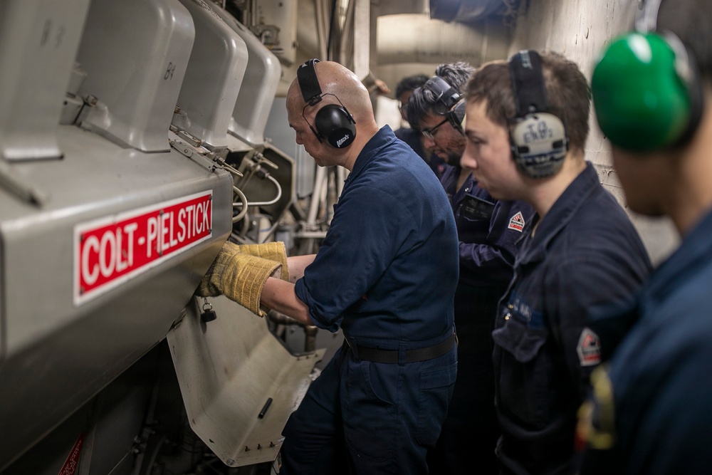 USS Tripoli SSDG Maintenance