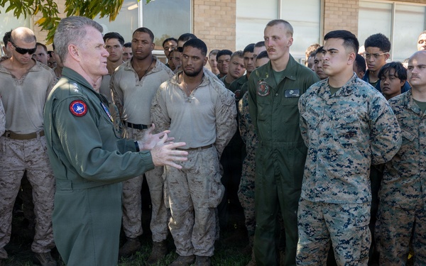 Commander of INDOPACOM visits MRF-D Marines