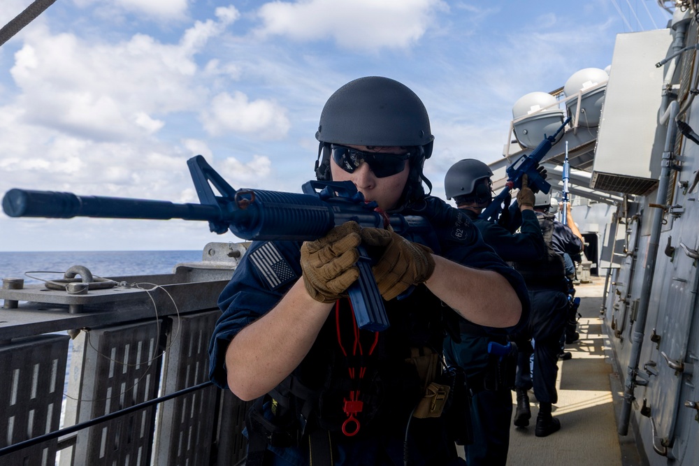 USS Fitzgerald visit, board, search and seizure drill