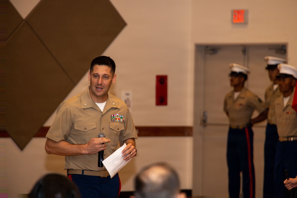 Sgt. Maj. Hernandez says goodbye to MWCS-18 during relief ceremony