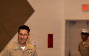 Sgt. Maj. Hernandez says goodbye to MWCS-18 during relief ceremony