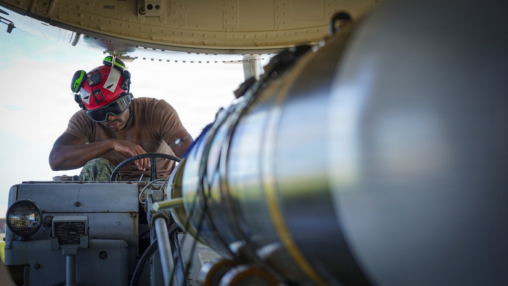 VP-26 Tridents Load Torpedo to a P-8A Poseidon