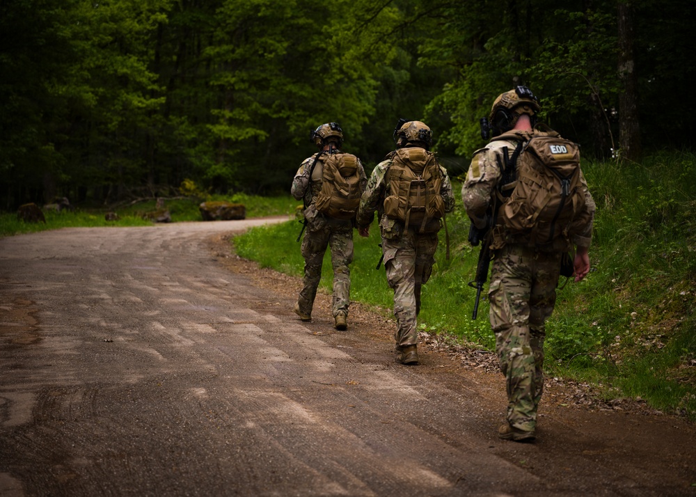 Stronger, smarter, sharper: Incirlik Airmen elevate tactical skills through European EOD exercise