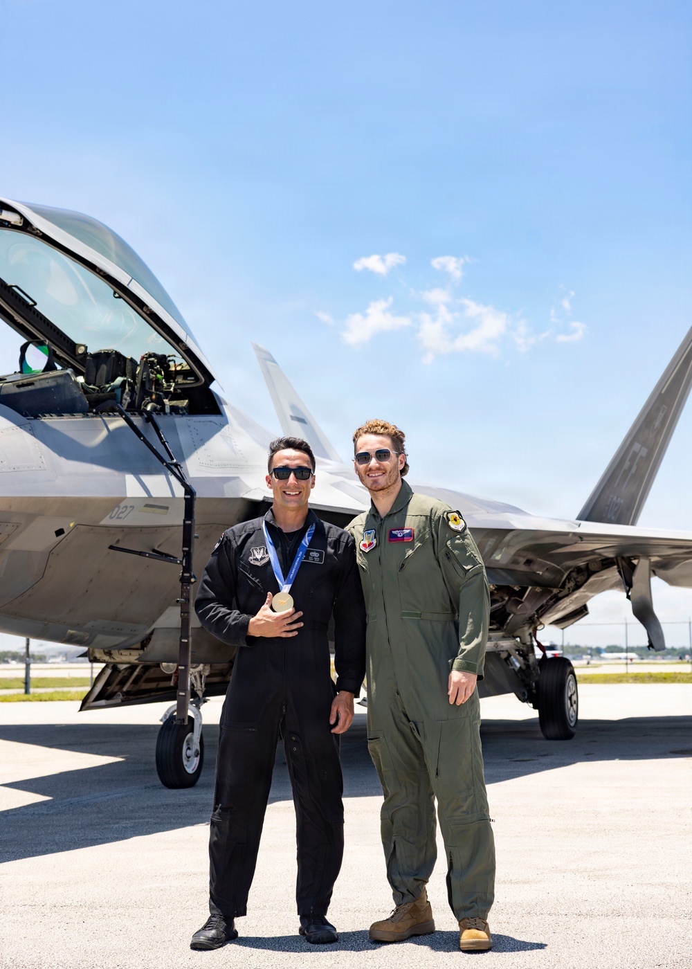 Crossing Arenas: Matthew Tkachuk Visits the F-22 Raptor Demonstration Team