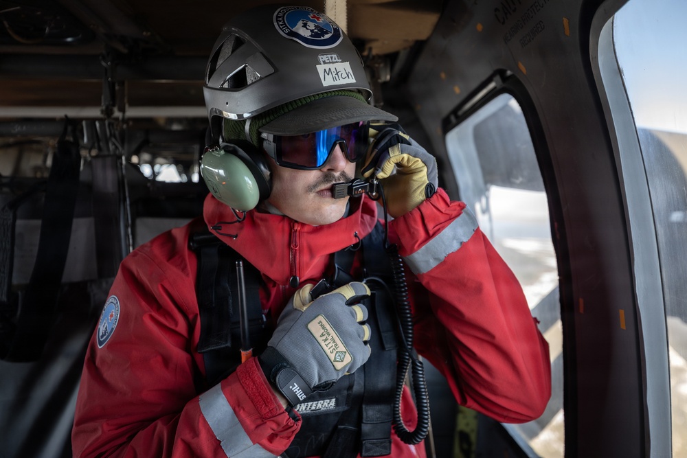 Alaska Air and Army National Guardsmen partner with Coast Guard and civilian rescue personnel during SAREX 2026