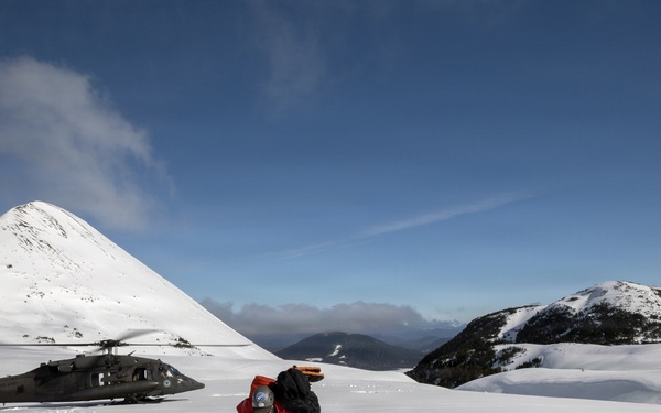 Alaska Air and Army National Guardsmen partner with Coast Guard and civilian rescue personnel during SAREX 2026