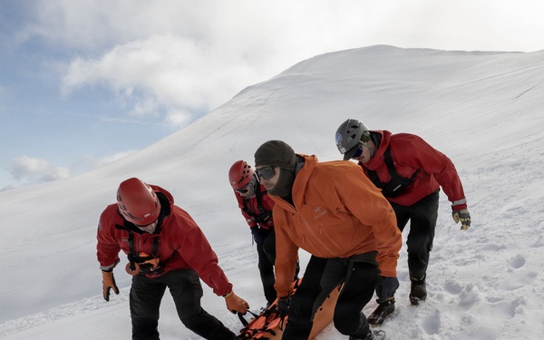 Alaska Air and Army National Guardsmen partner with Coast Guard and civilian rescue personnel during SAREX 2026