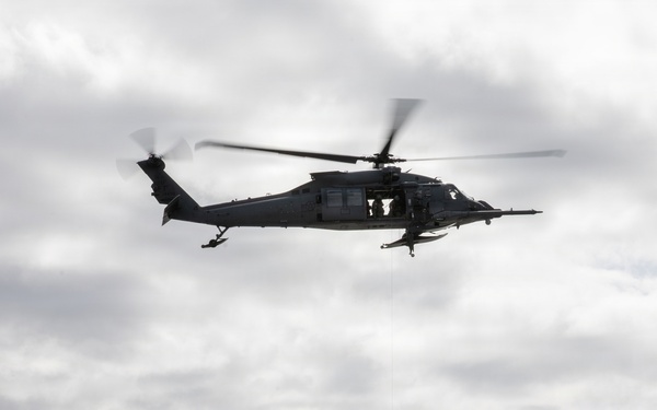 Alaska Air and Army National Guardsmen partner with Coast Guard and civilian rescue personnel during SAREX 2026