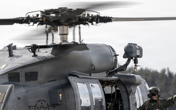 Alaska Air and Army National Guardsmen partner with Coast Guard and civilian rescue personnel during SAREX 2026