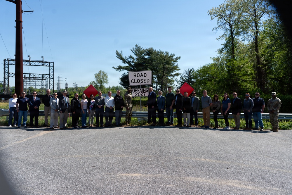 U.S. Army Corps of Engineers attends Woodley Road ceremonial groundbreaking