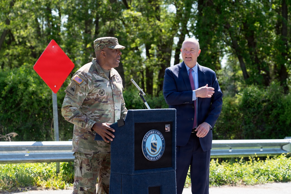 U.S. Army Corps of Engineers attend Woodley Road ceremonial groundbreaking