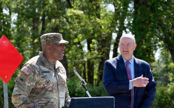 U.S. Army Corps of Engineers attend Woodley Road ceremonial groundbreaking