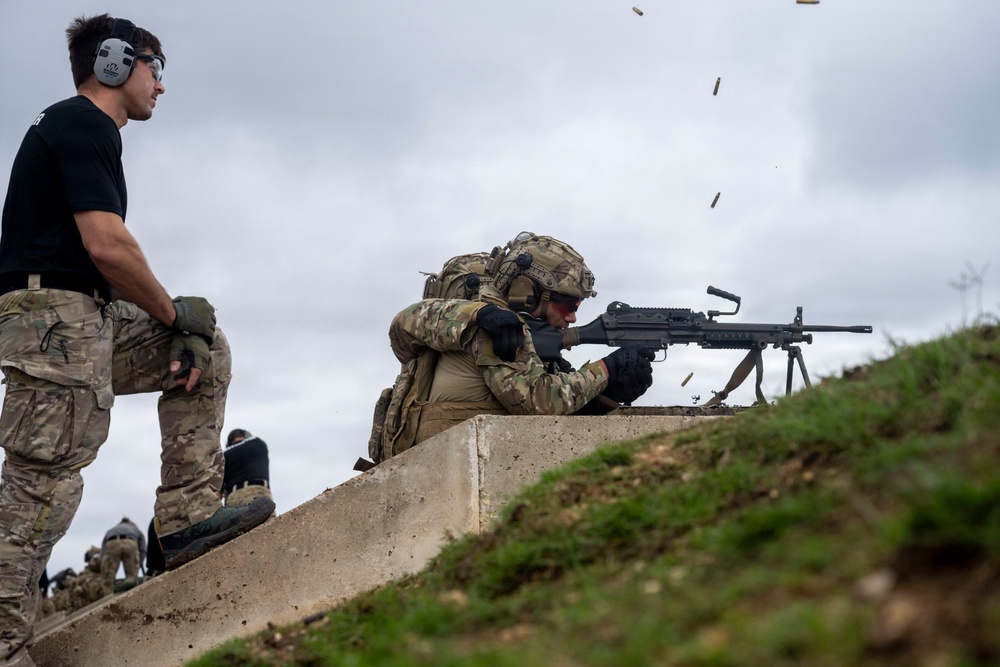 TACP Airmen go through heavy weapons training