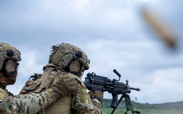 TACP Airmen go through heavy weapons training