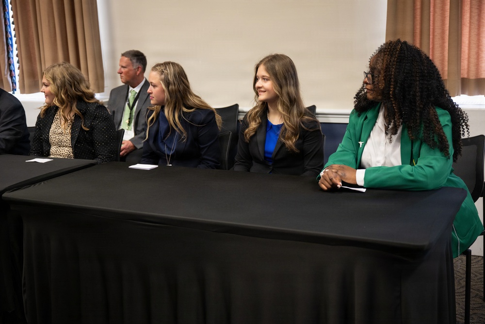 4-H'ers brief some USDA leadership during the 2026 National 4-H Conference April 10-15, 2026