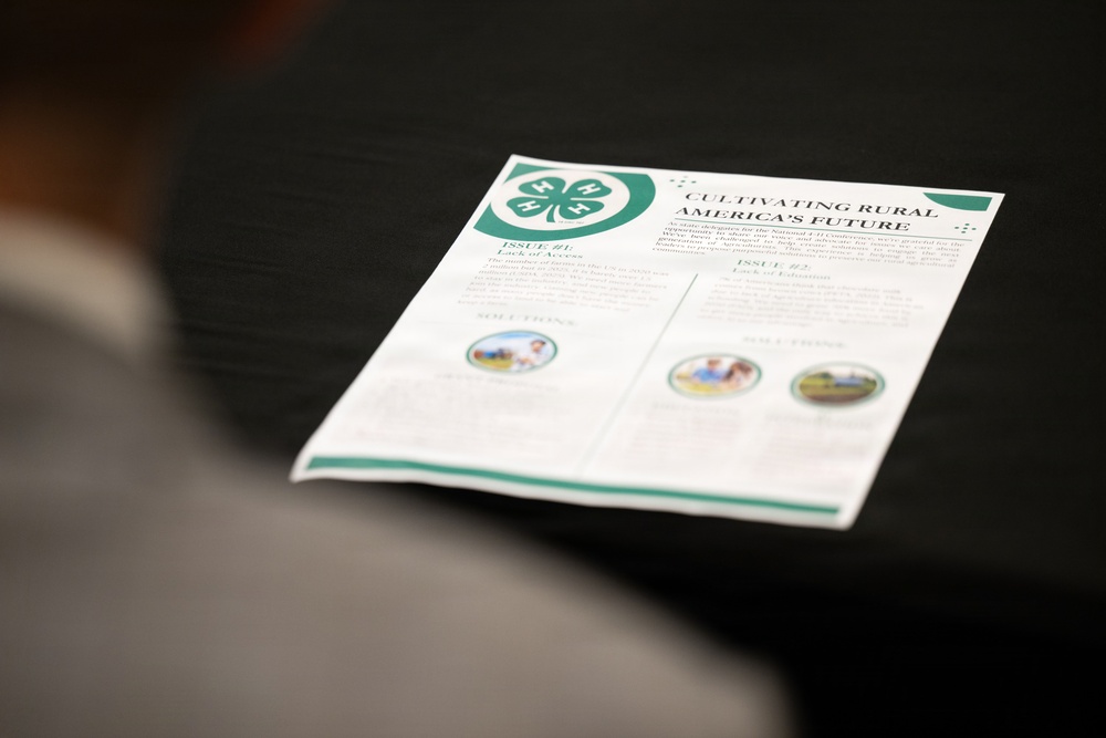 4-H'ers brief some USDA leadership during the 2026 National 4-H Conference April 10-15, 2026