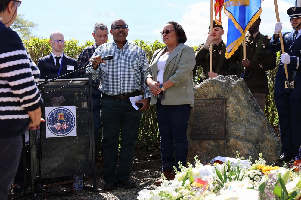 A Debt of Honor: US Colonel Pays Tribute to 11 African American Soldiers Massacred During World War II
