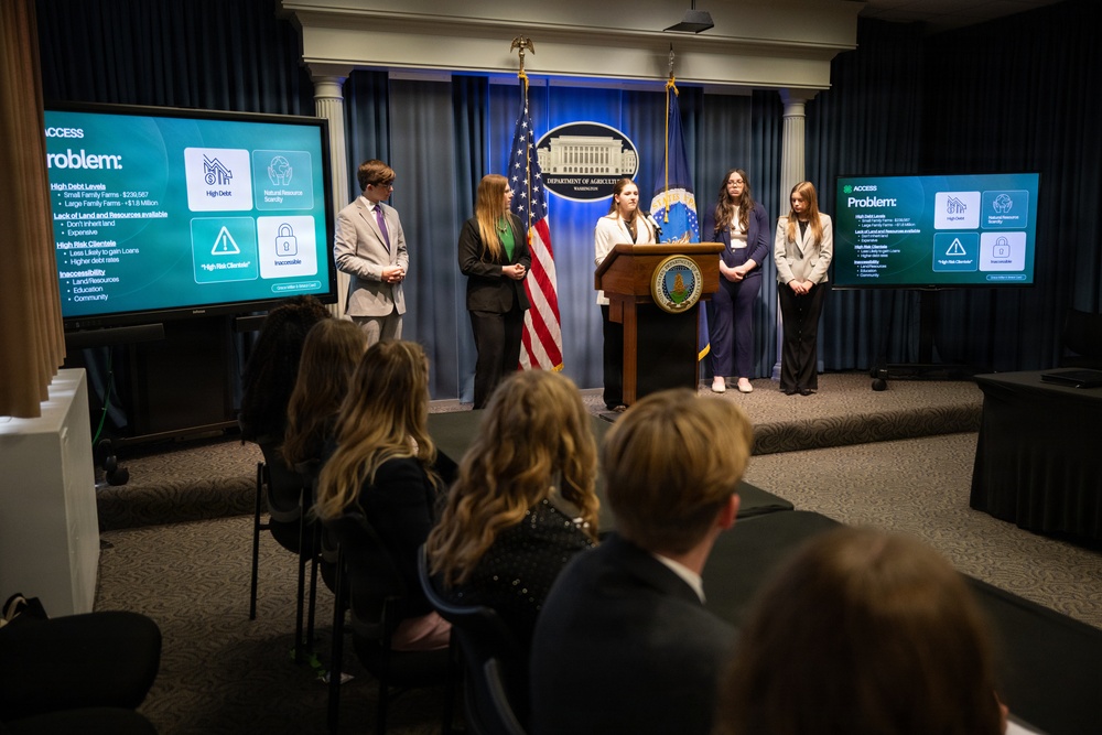 4-H'ers brief some USDA leadership during the 2026 National 4-H Conference April 10-15, 2026